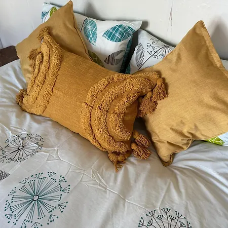 Bed and Breakfast Dove Μπρίστολ